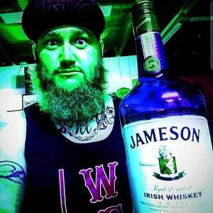 Meet your Posher, Pat